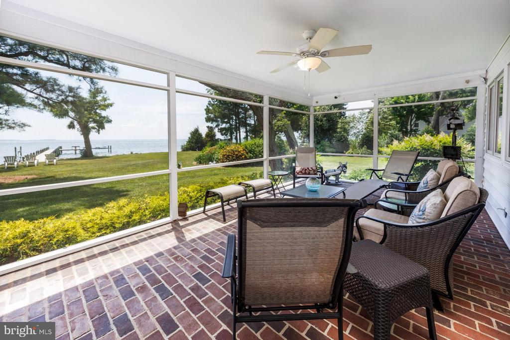 24917 W Ferry Neck Rd