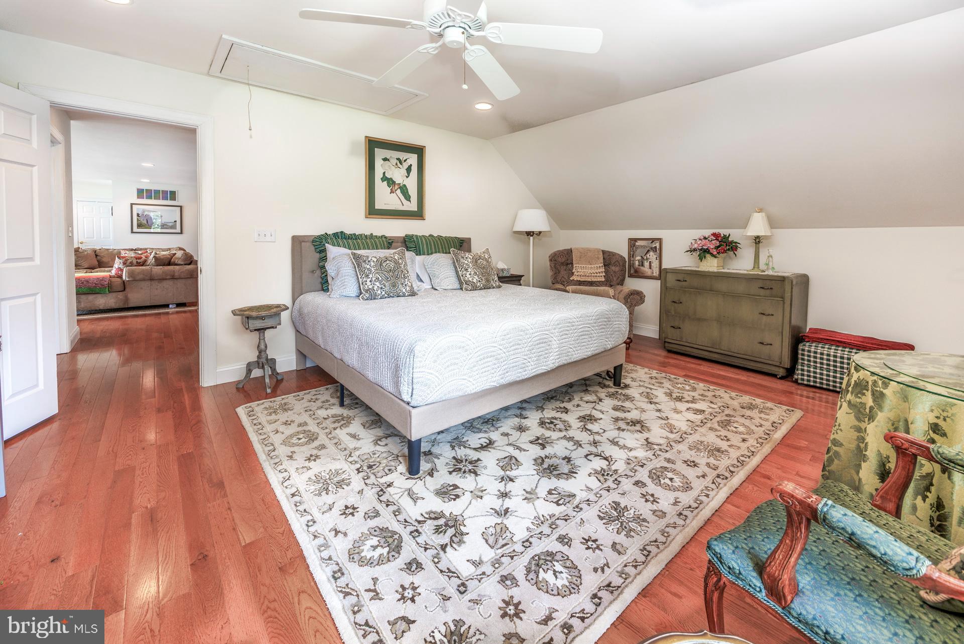 24917 W Ferry Neck Rd