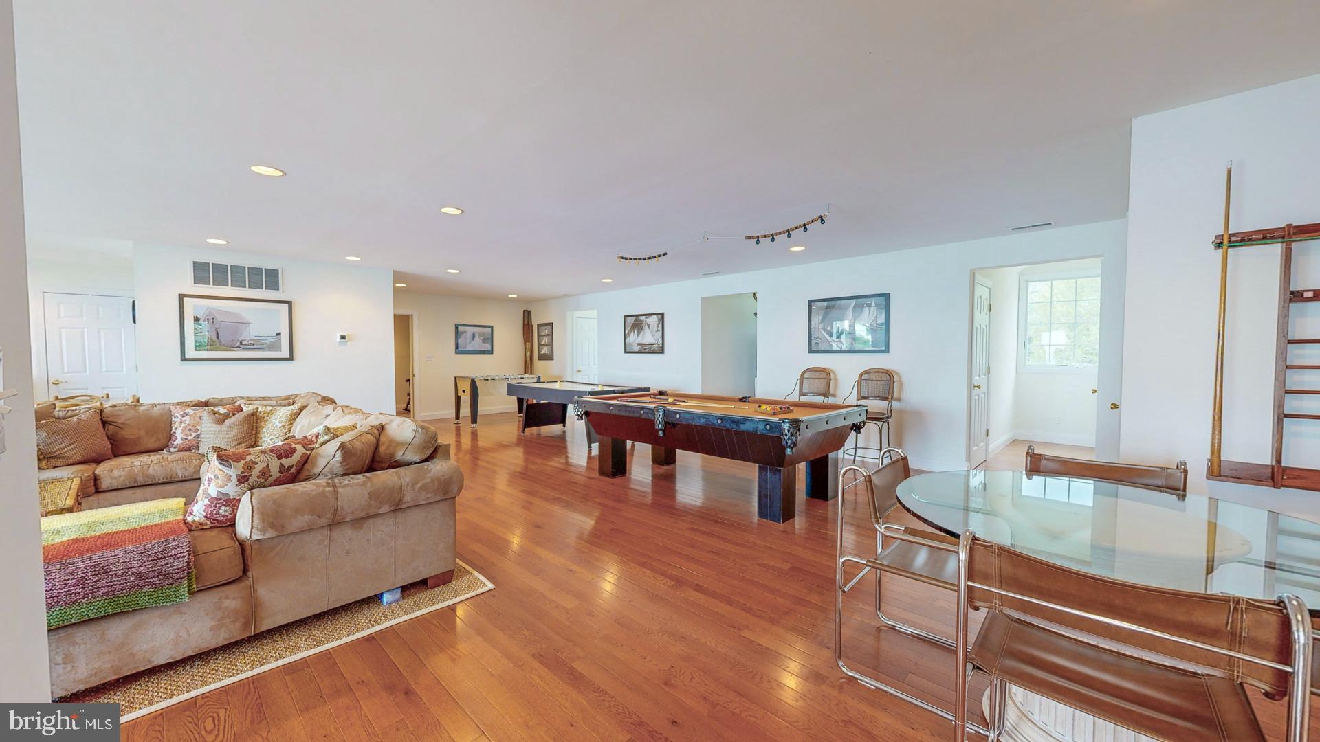 24917 W Ferry Neck Rd