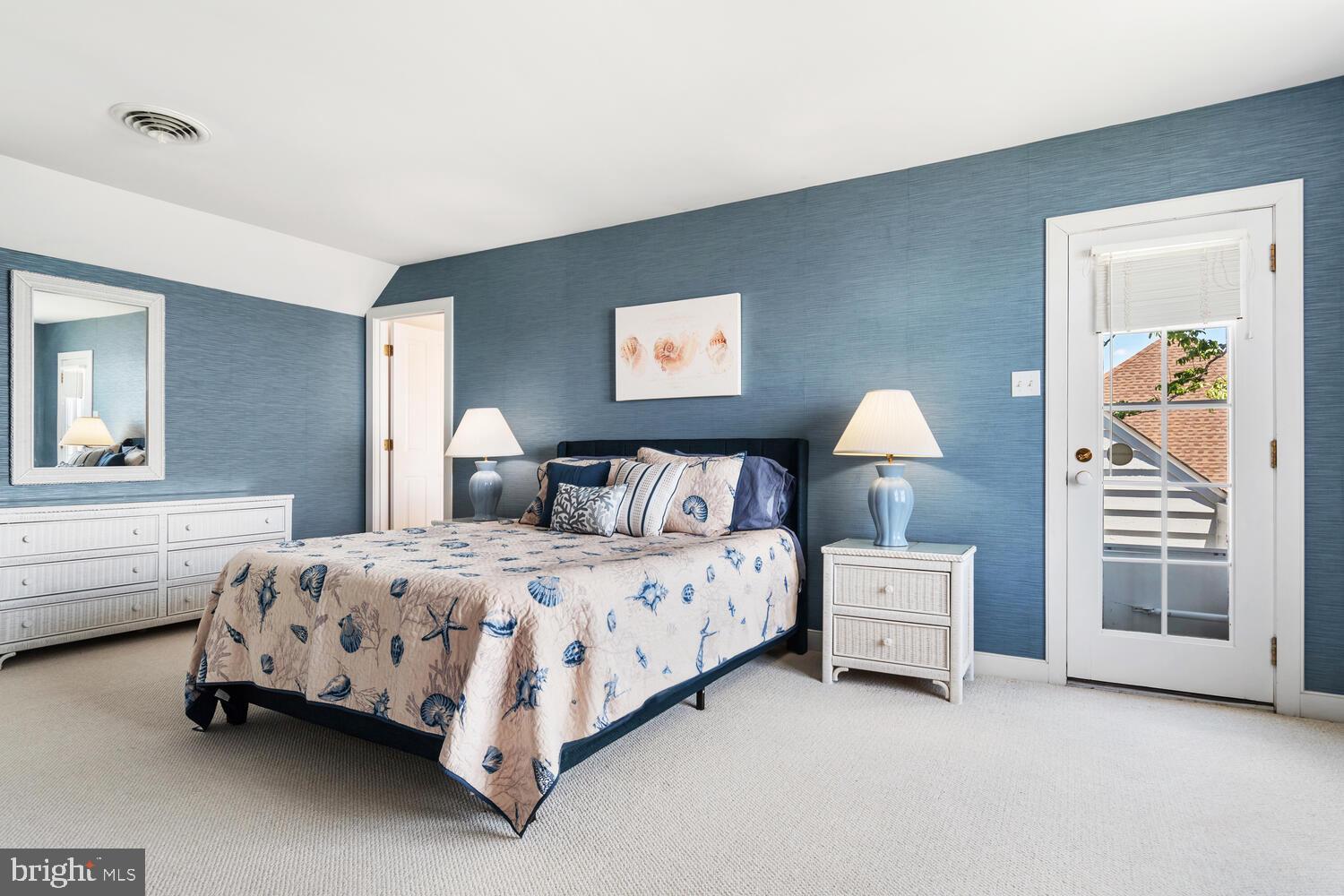 21501 Island Club Rd