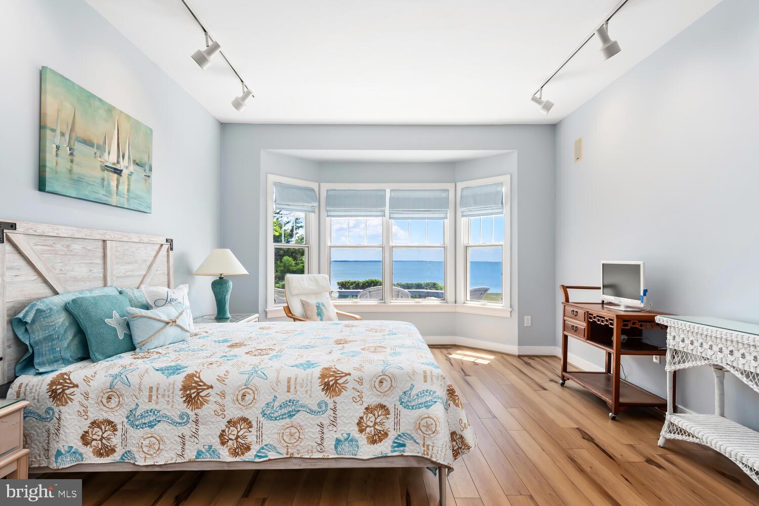 21501 Island Club Rd