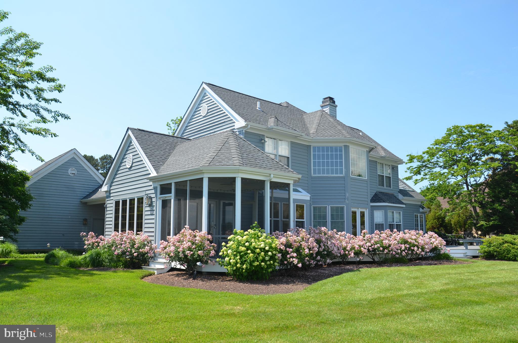 21501 Island Club Rd