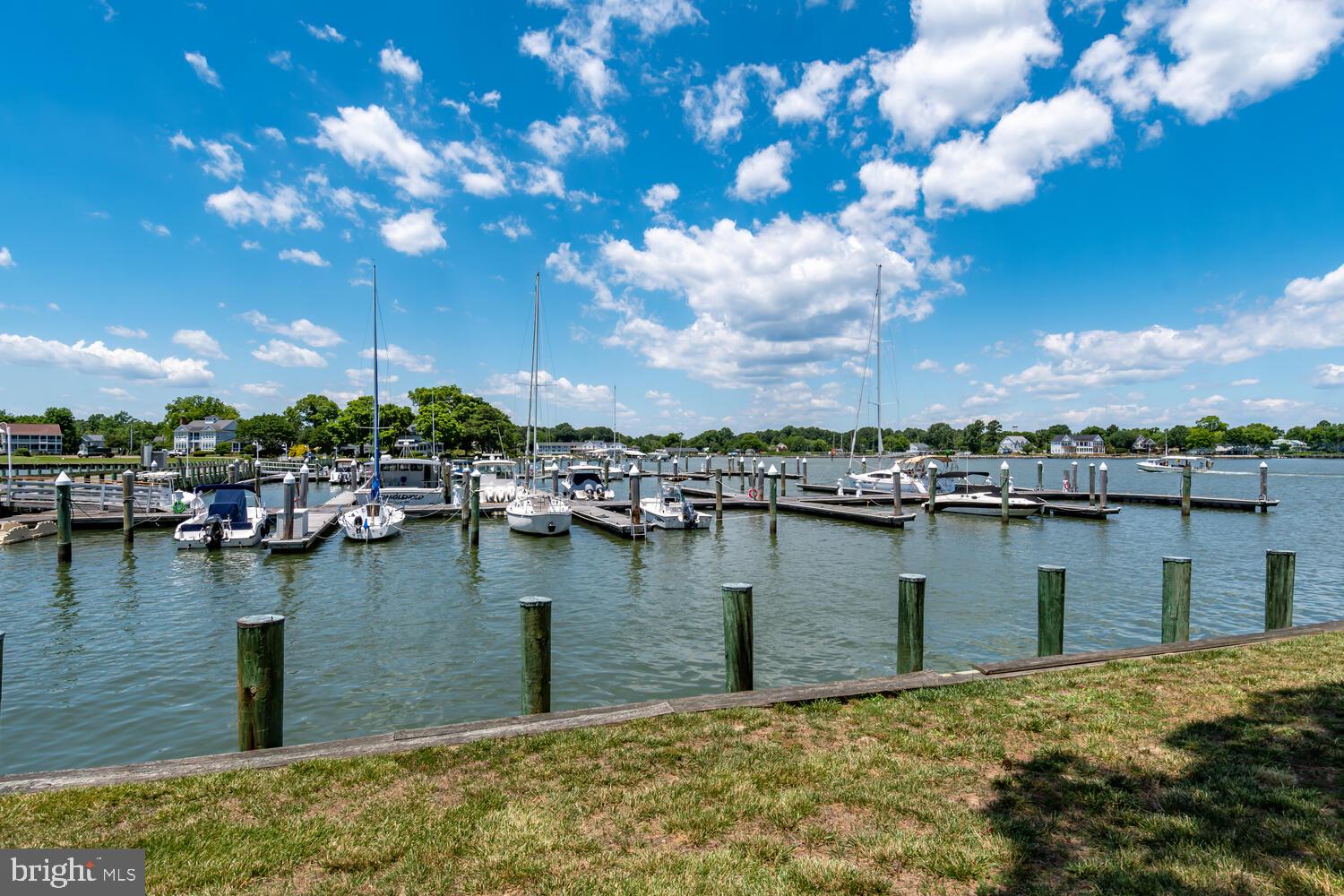 21501 Island Club Rd