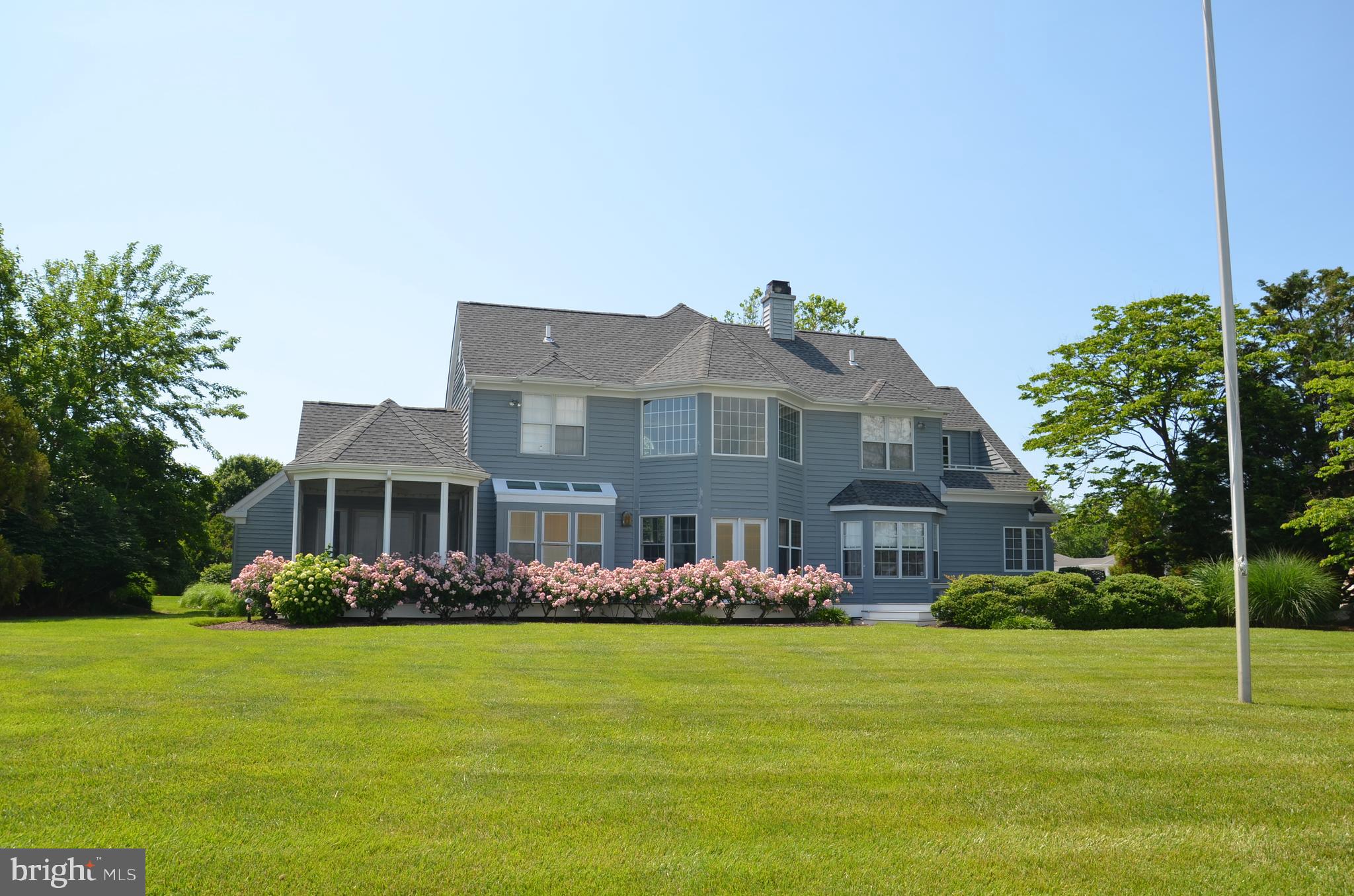 21501 Island Club Rd