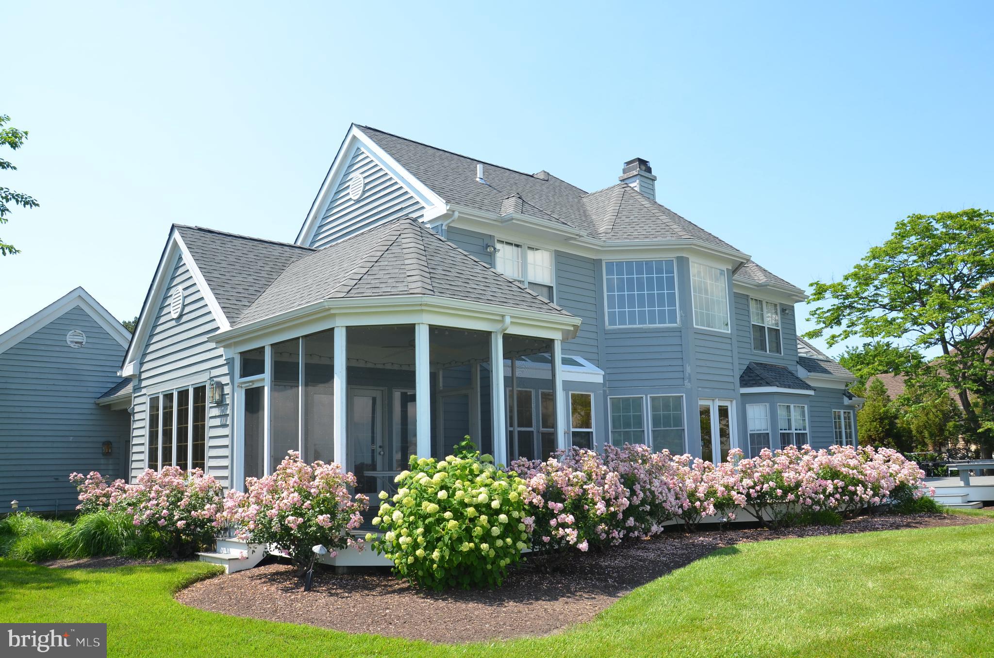 21501 Island Club Rd