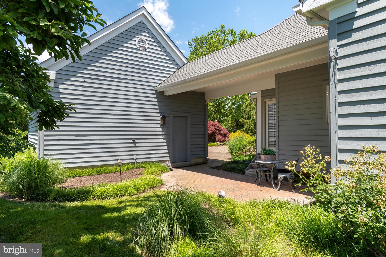 21501 Island Club Rd