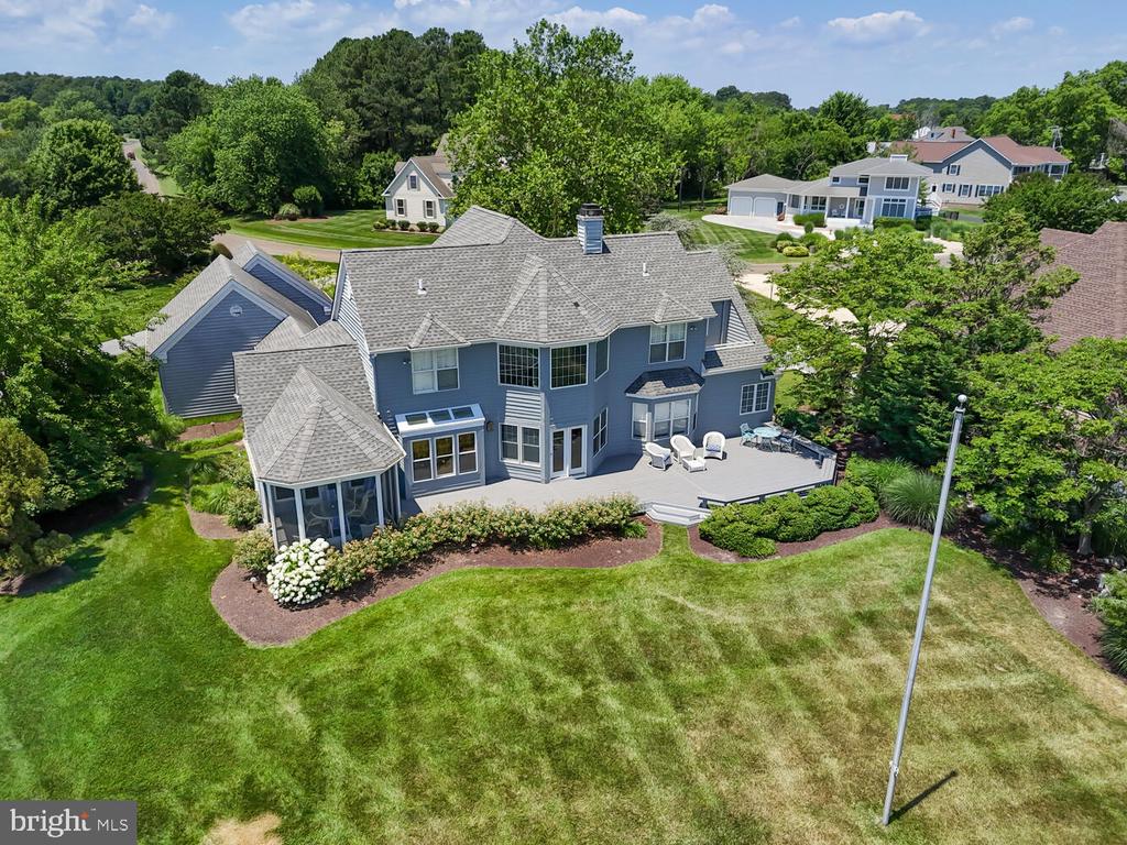 21501 Island Club Rd