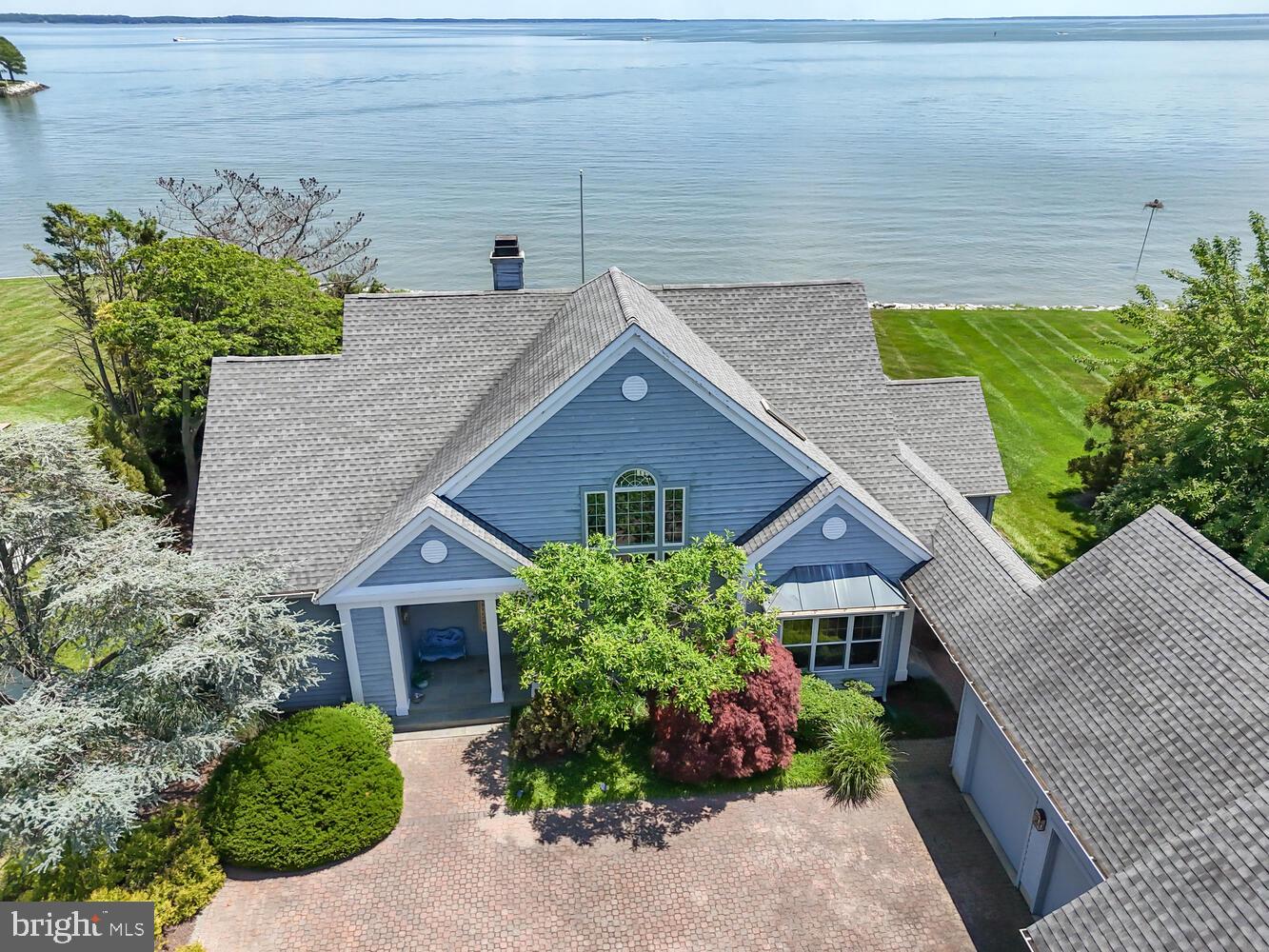 21501 Island Club Rd