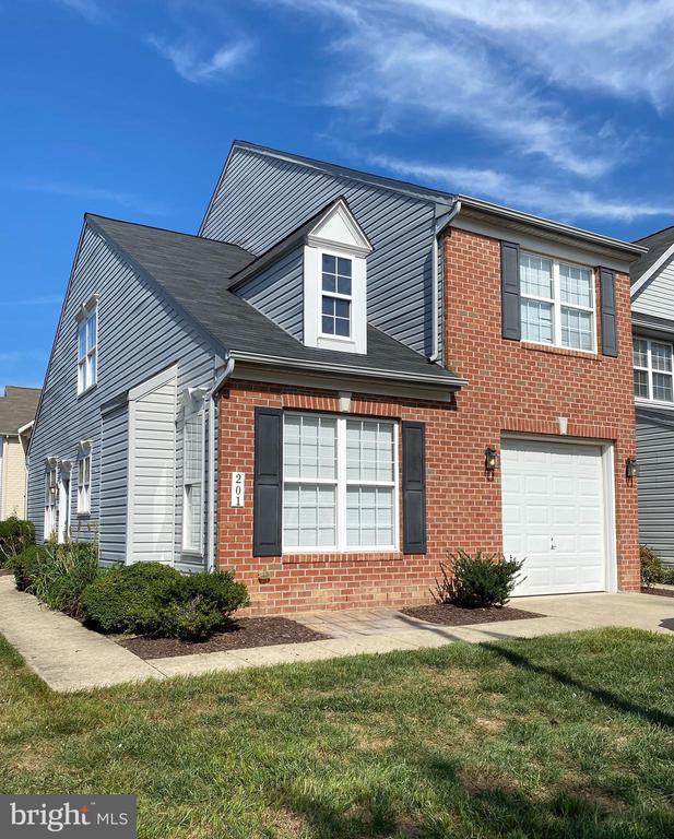 201 Wheatley Dr