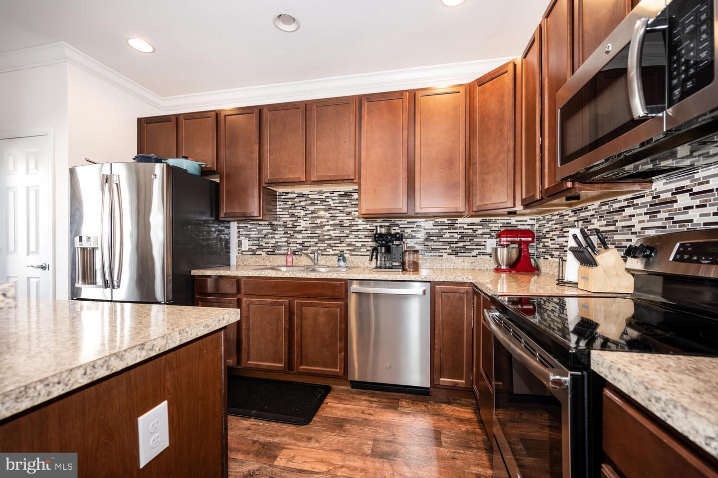 321 Ashby Commons Dr