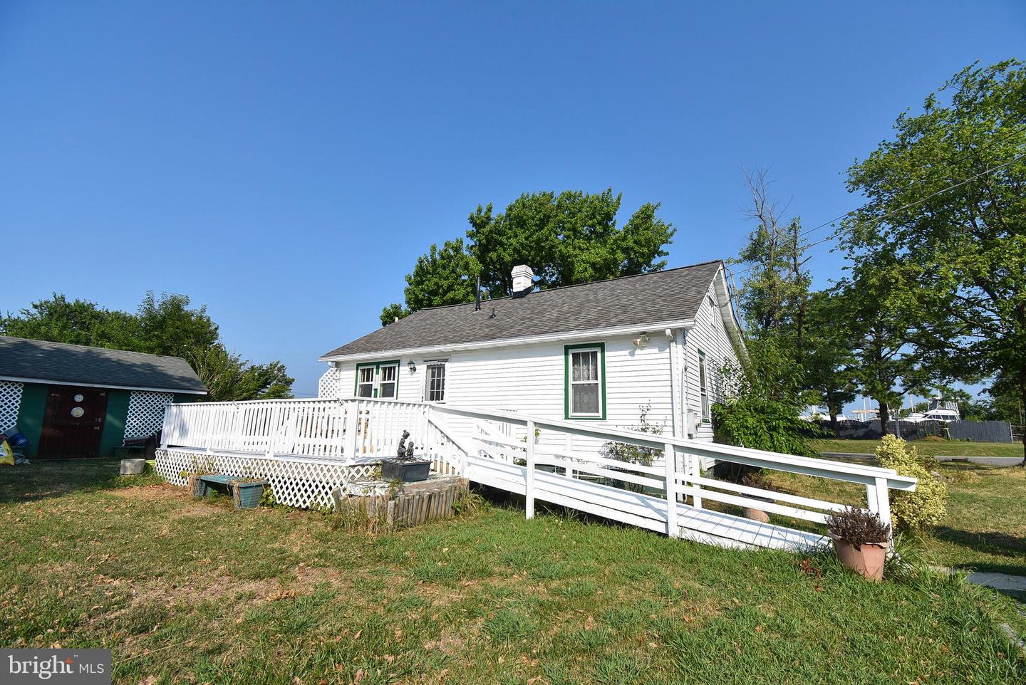 21585 Camper Circle