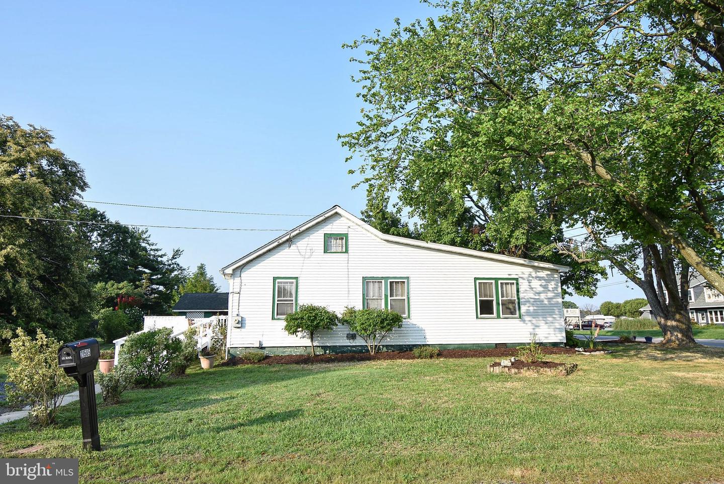 21585 Camper Circle