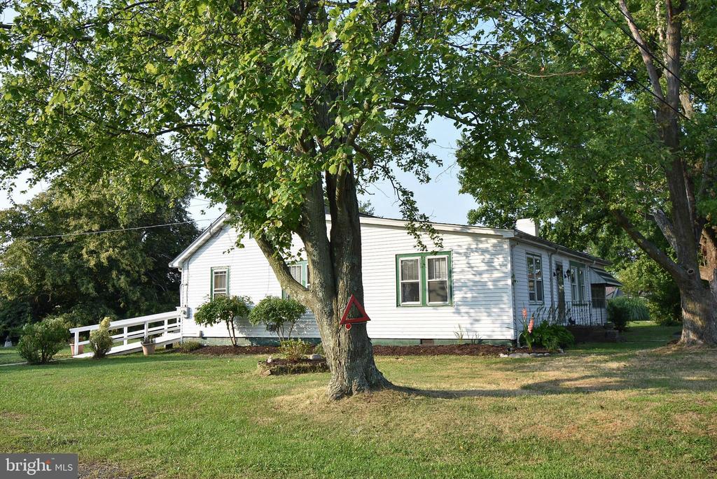 21585 Camper Circle