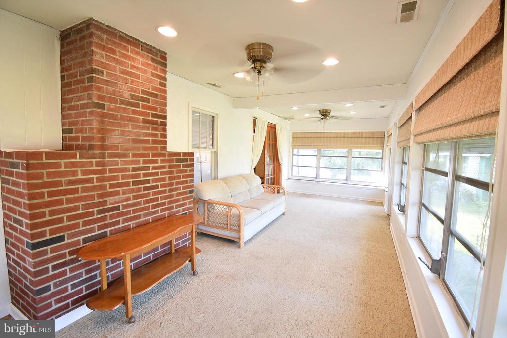21585 Camper Circle