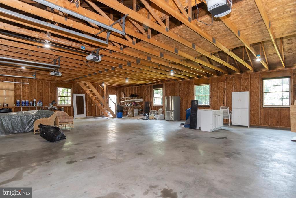 26306 Royal Oak Rd