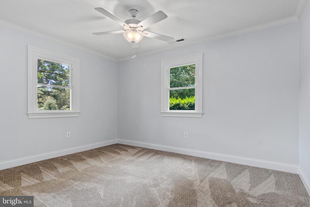 26306 Royal Oak Rd