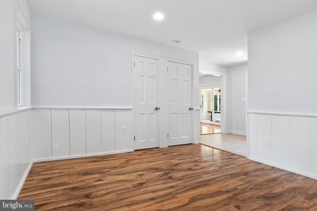 26306 Royal Oak Rd