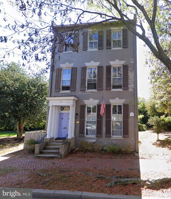 10 SOUTH ST #3