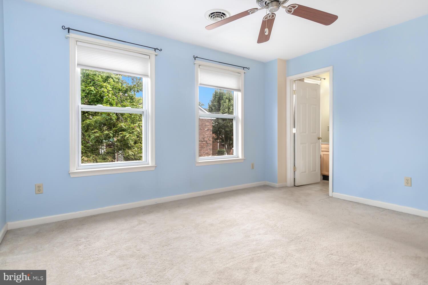 510 Brookletts Ave #201