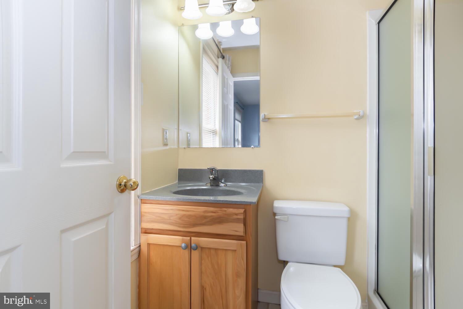 510 Brookletts Ave #201