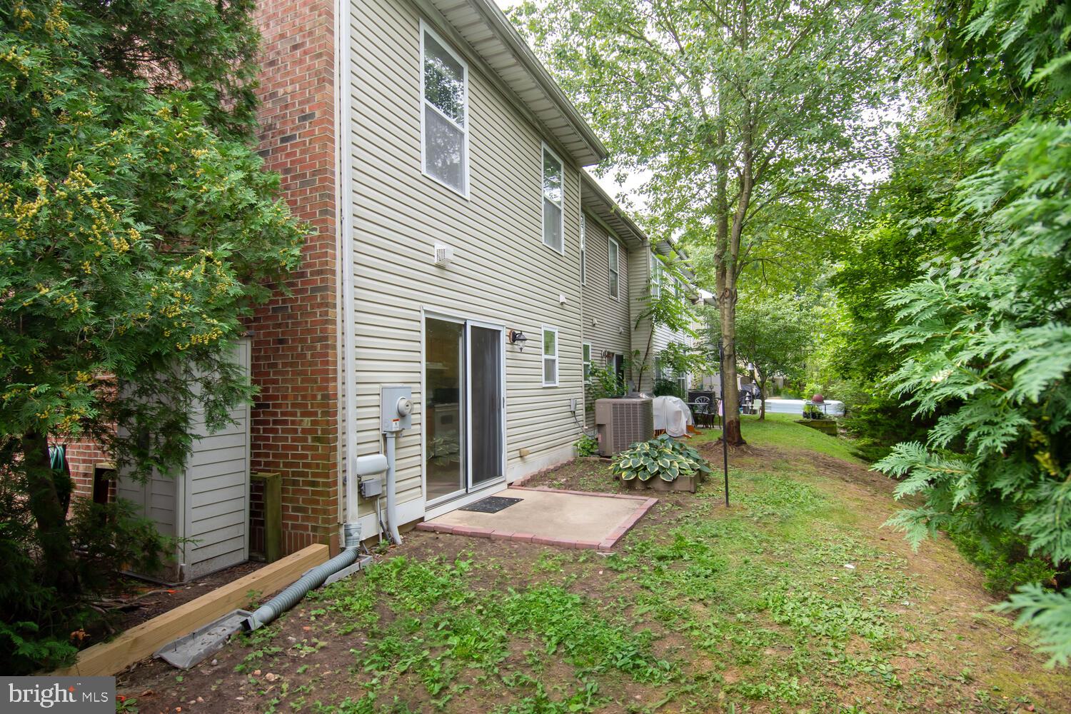 510 Brookletts Ave #201