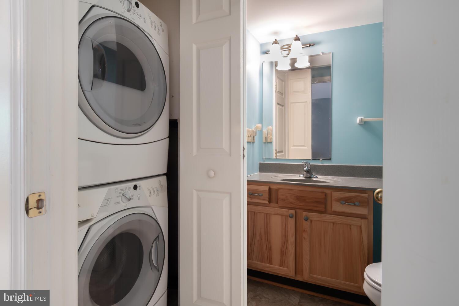 510 Brookletts Ave #201