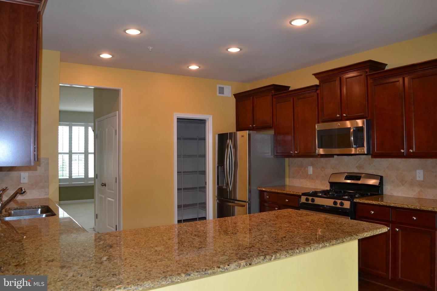 29200 SUPERIOR CIR
