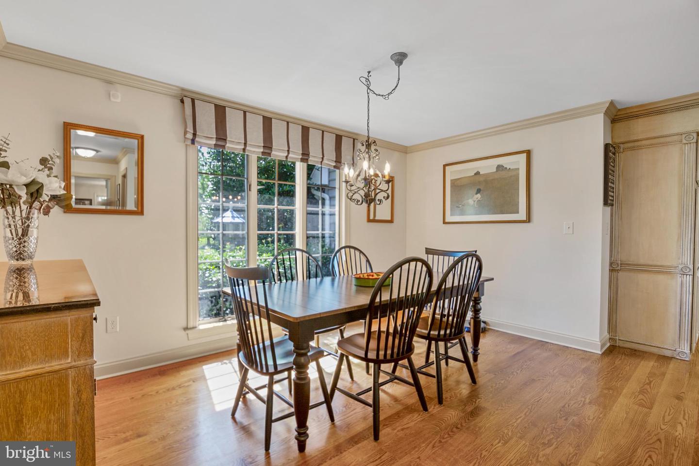 7768 Woodland Cir