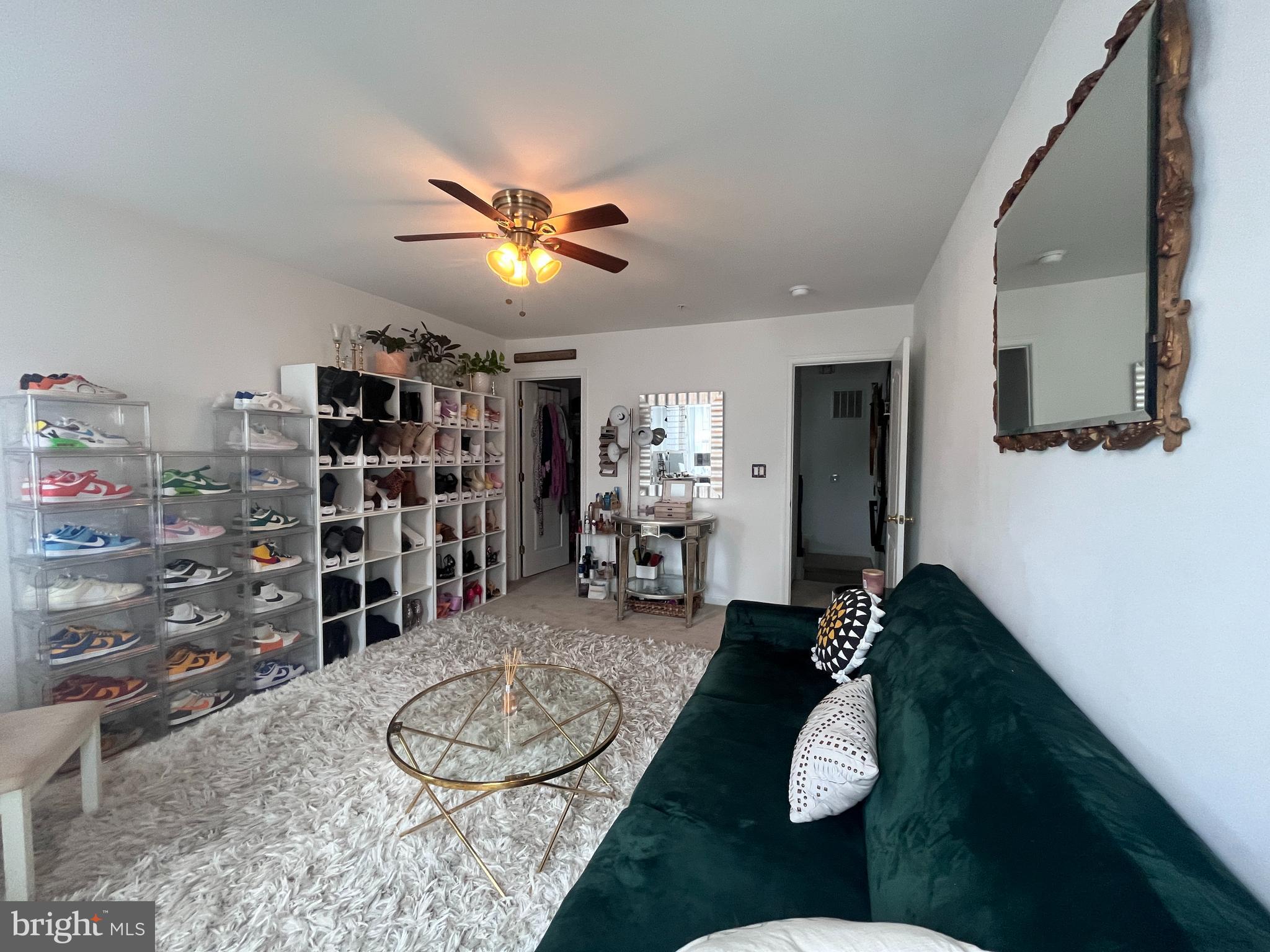 701 Meadow Dr
