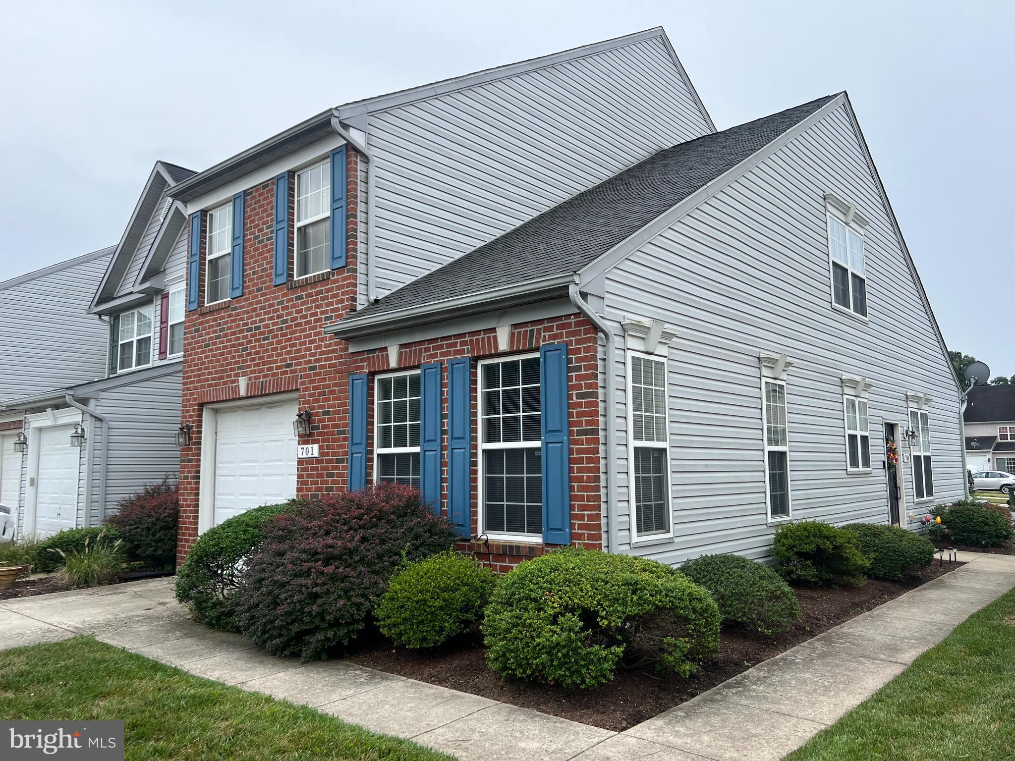 701 Meadow Dr