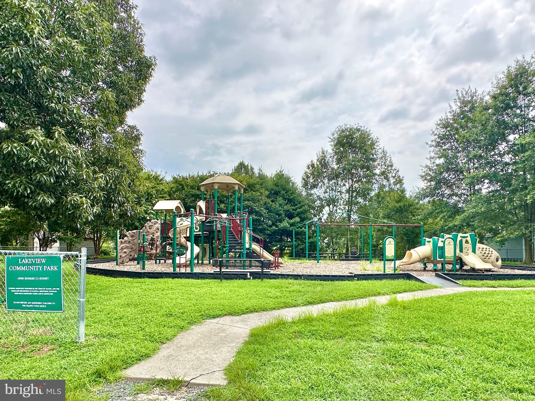 29314 Greenfield Ave