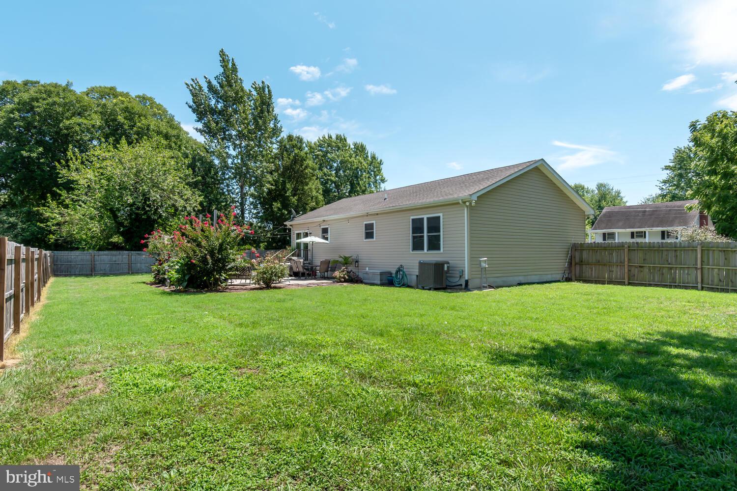 29314 Greenfield Ave