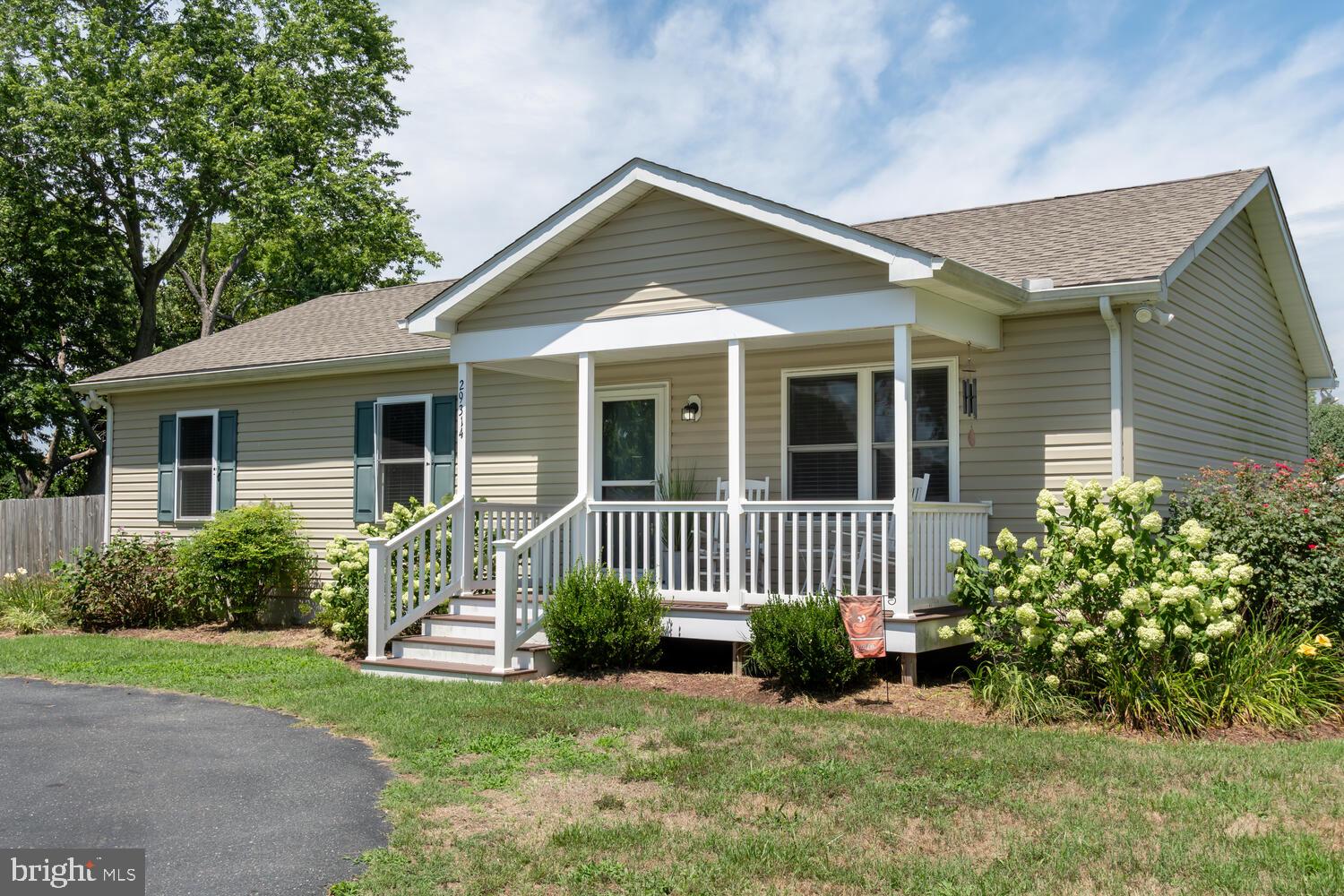 29314 Greenfield Ave