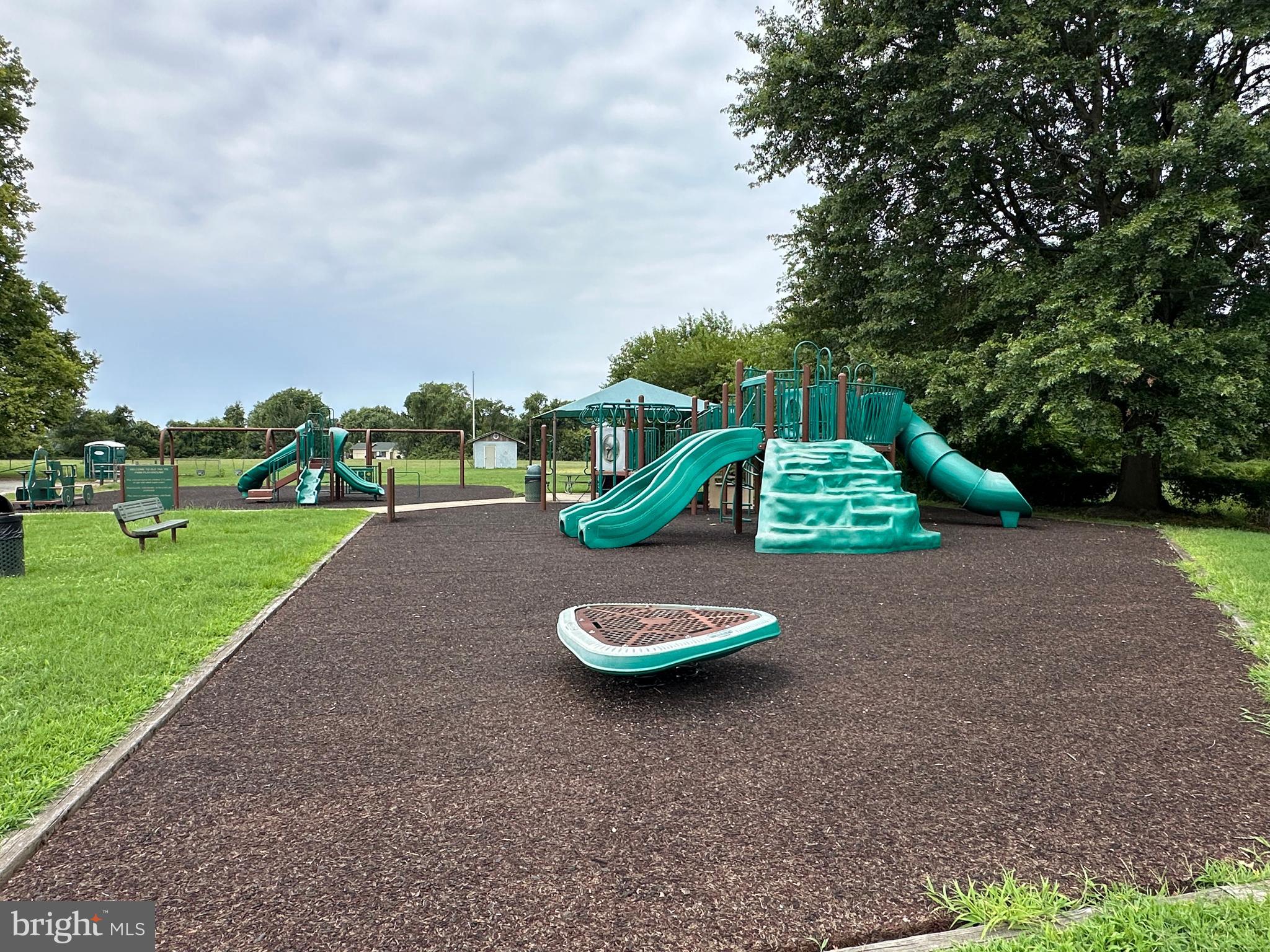 29314 Greenfield Ave