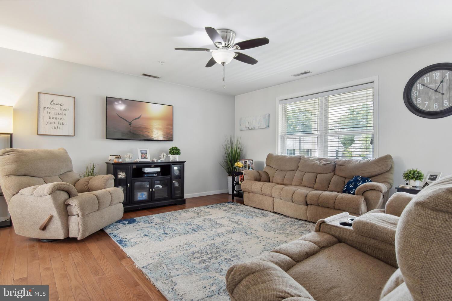 29314 Greenfield Ave