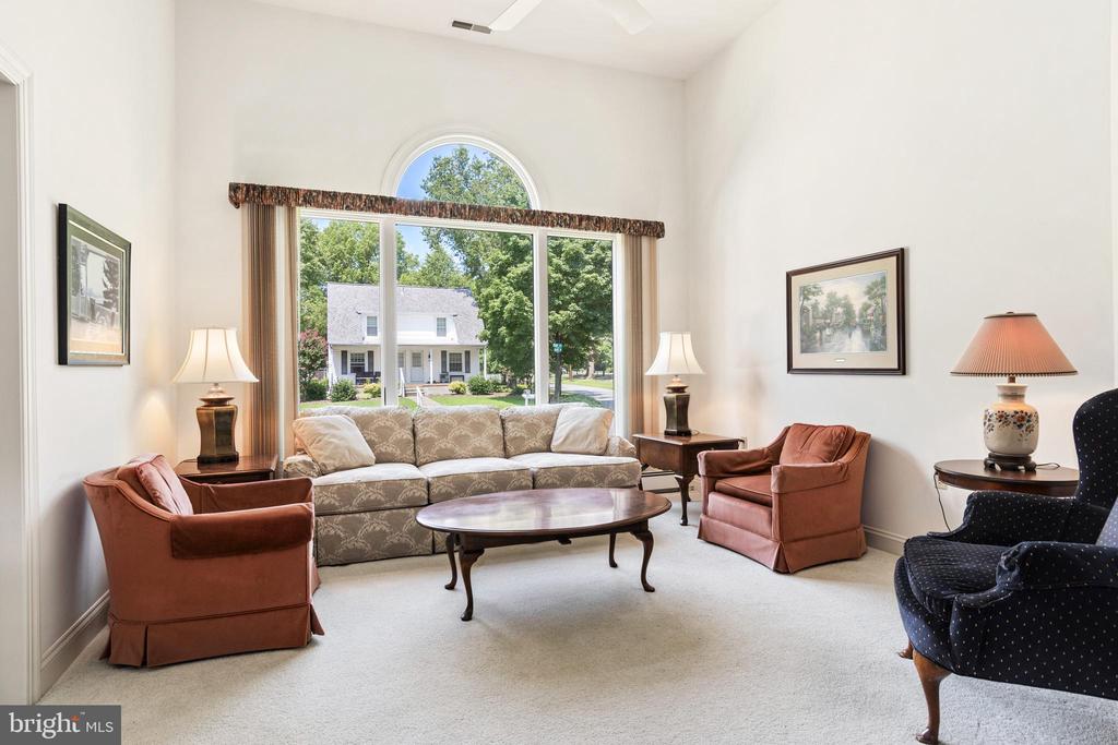 306 Maple Ave