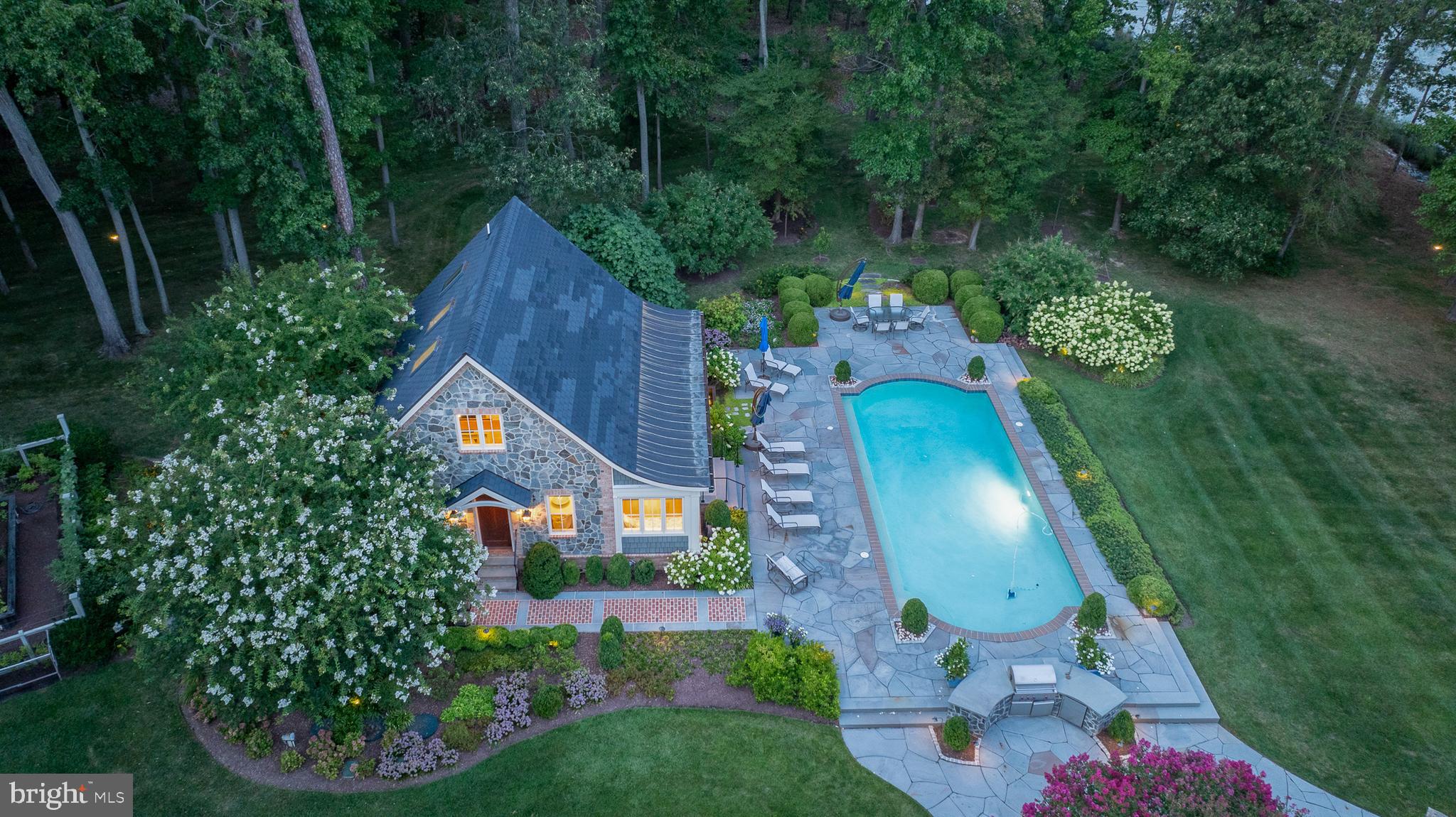 8941 Bozman Neavitt Rd