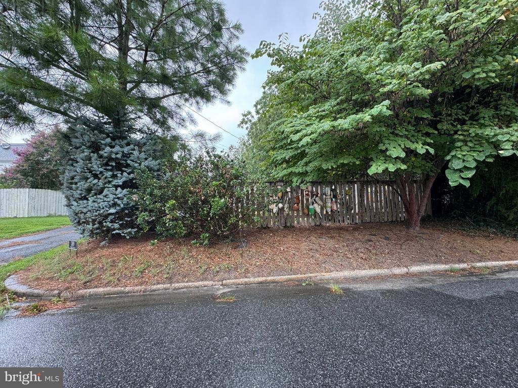 309 Melfield Ave