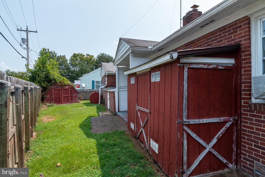 109 Biery St