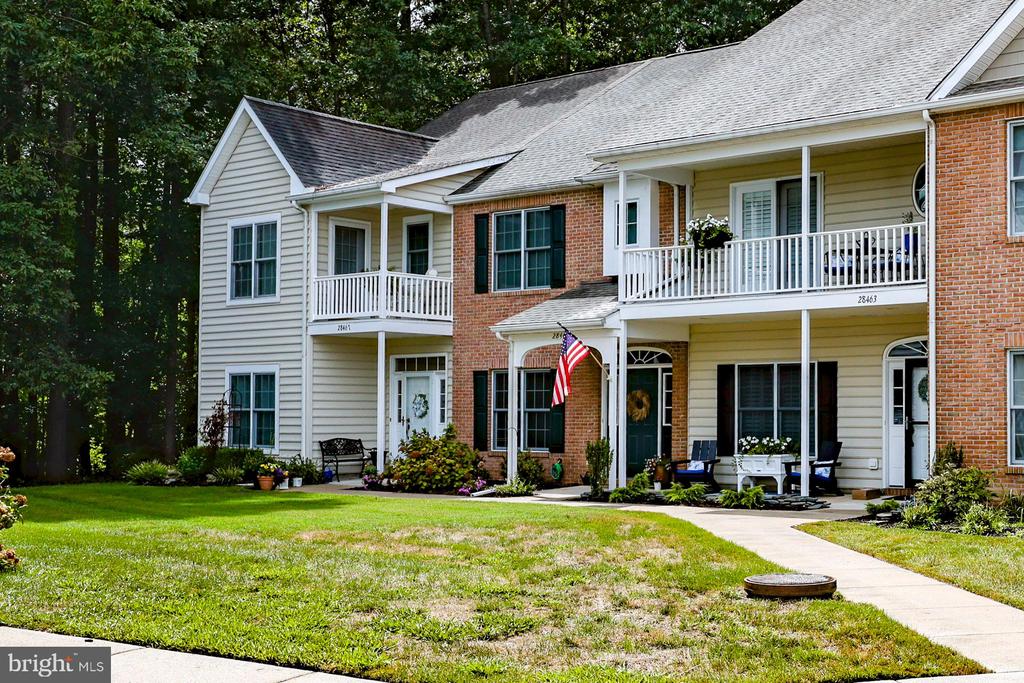 28465 Pinehurst Cir