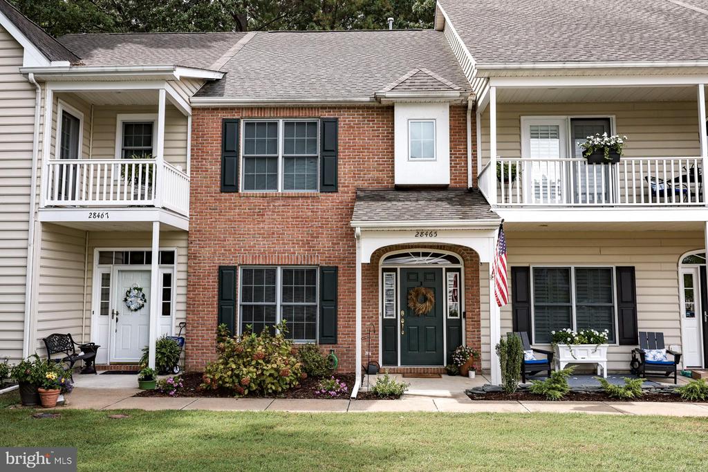 28465 Pinehurst Cir