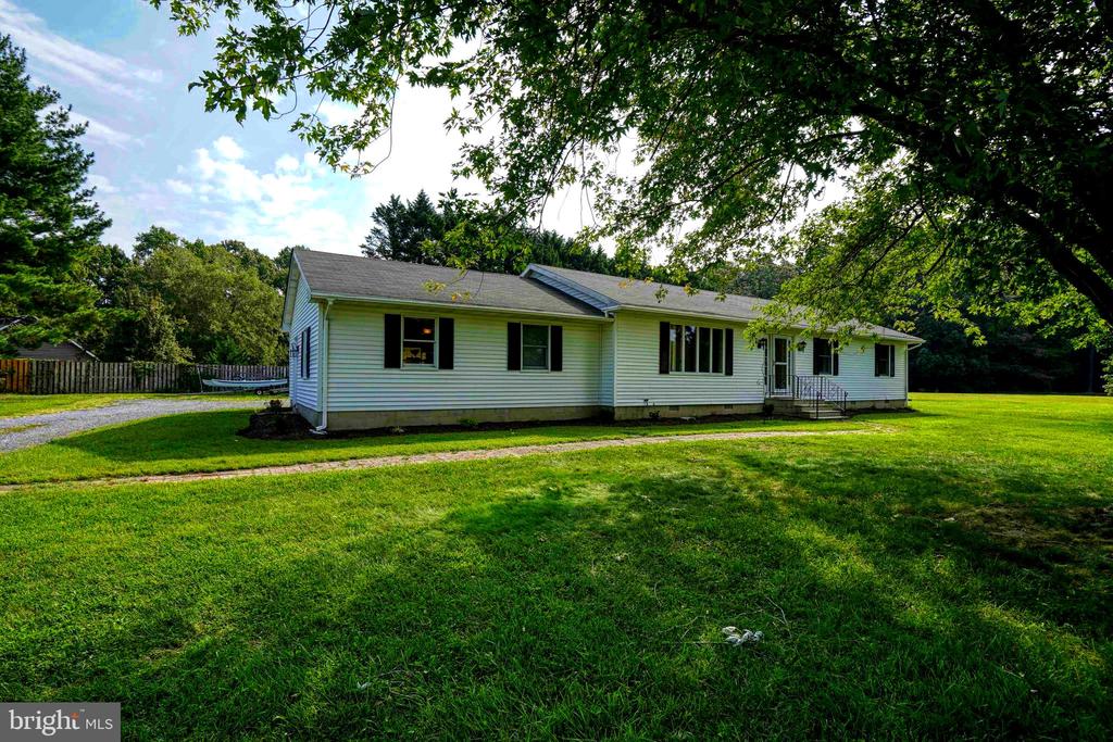 32670 Discovery Dr