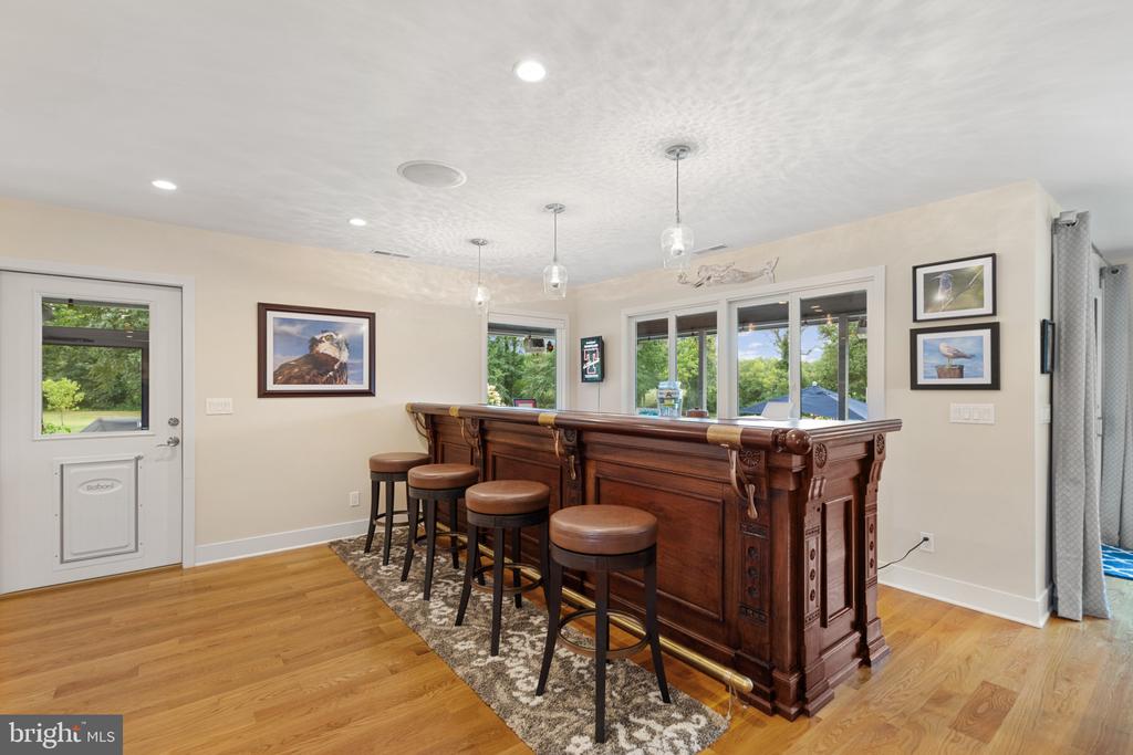 8645 Northbend Cir