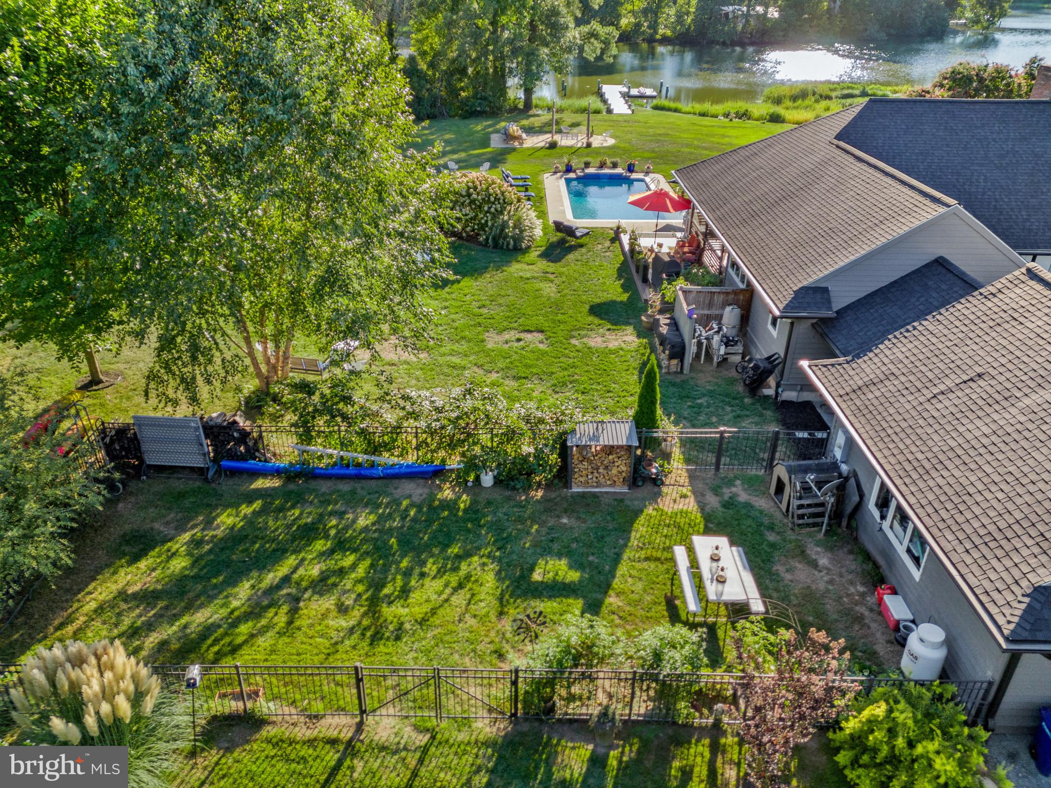 8645 Northbend Cir