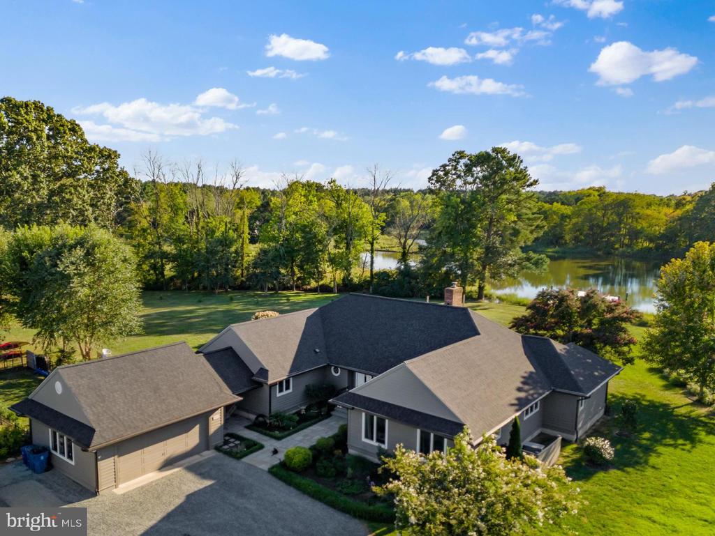 8645 Northbend Cir
