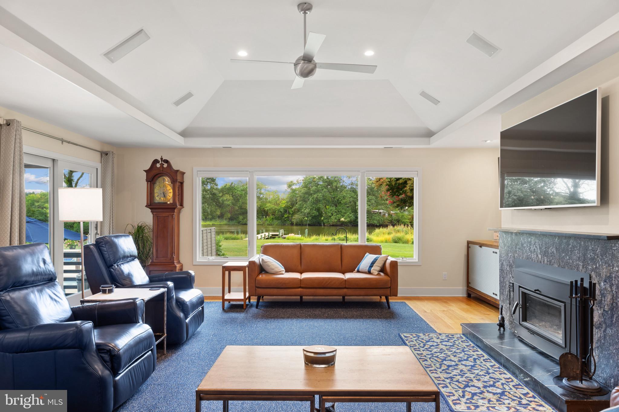 8645 Northbend Cir