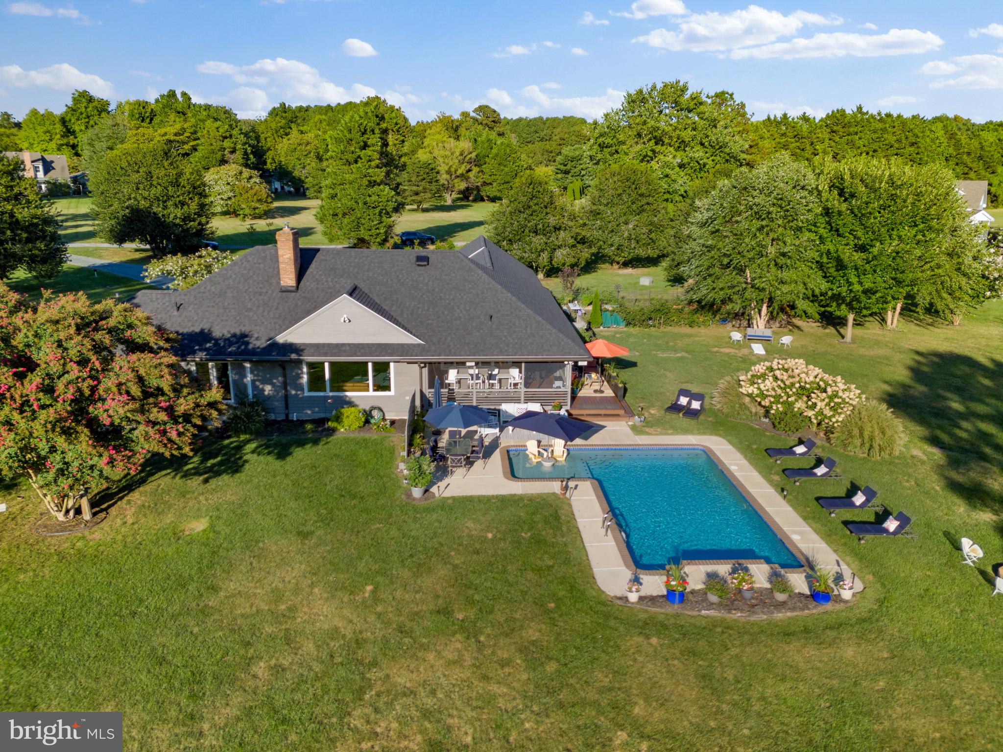 8645 Northbend Cir