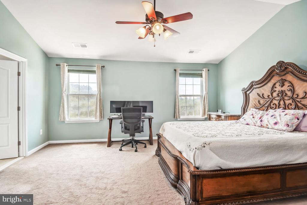 29219 SUPERIOR CIR