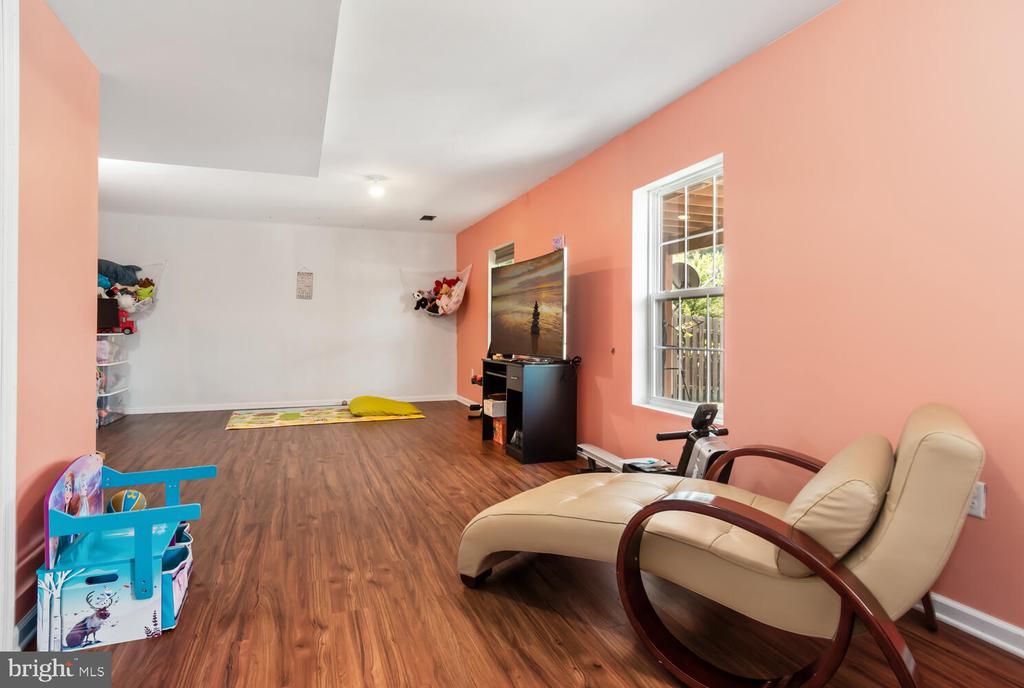 29219 SUPERIOR CIR