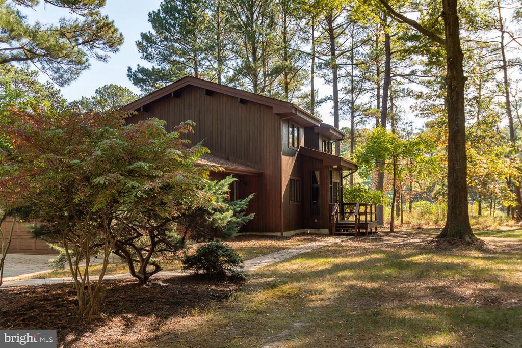 23857 Ebb Point Rd